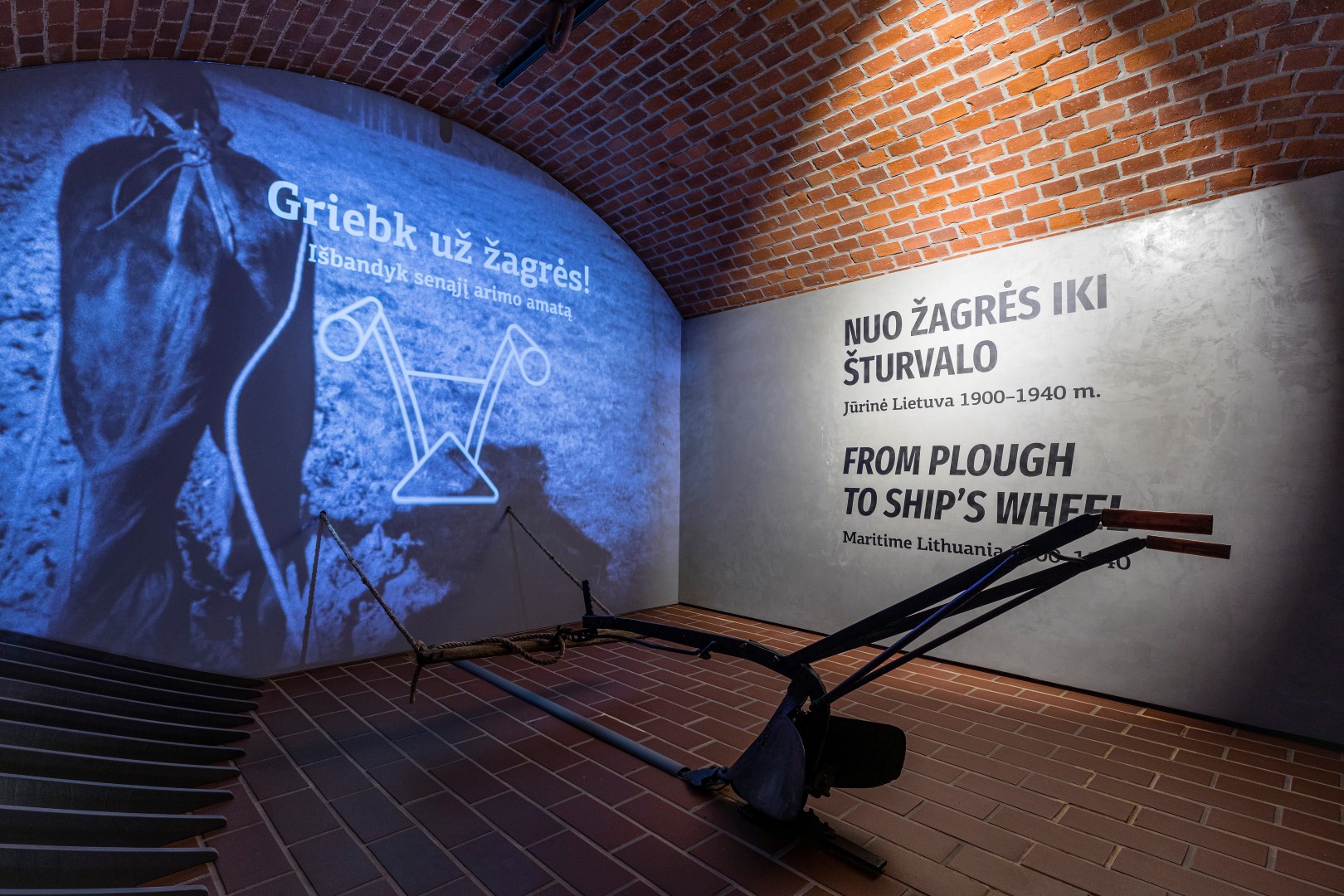 Klaip dos J r Muziejus J r Paslap i Karalyst Apkeliauk lt