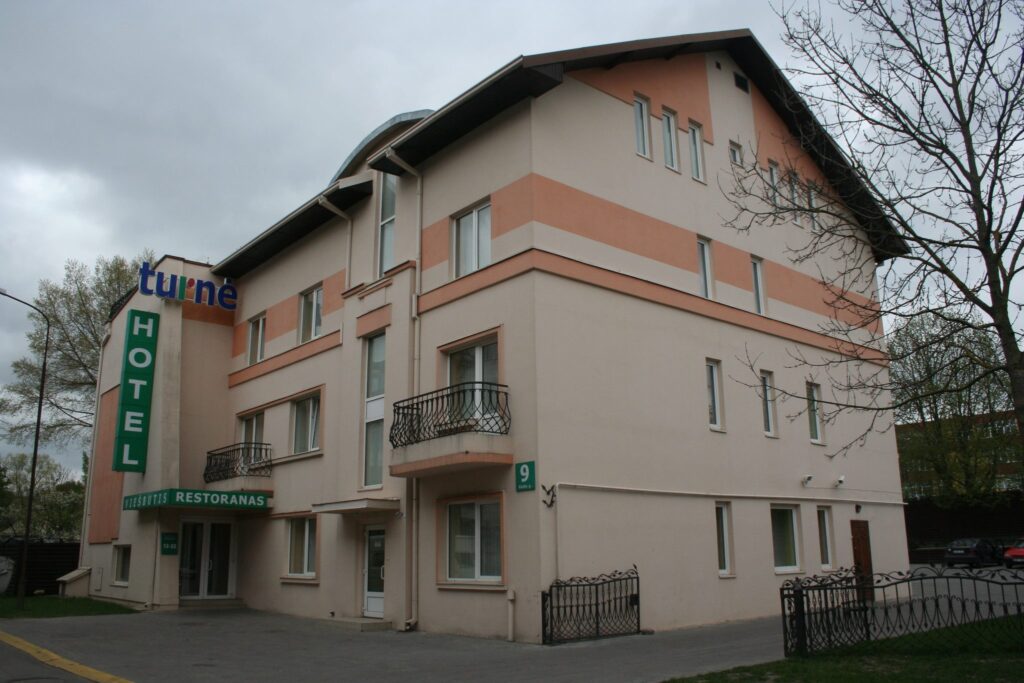 Hotel Turnė