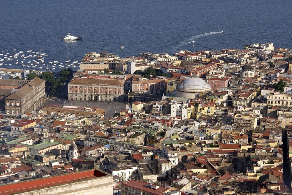 Neapolis – vartai į pietų Italiją