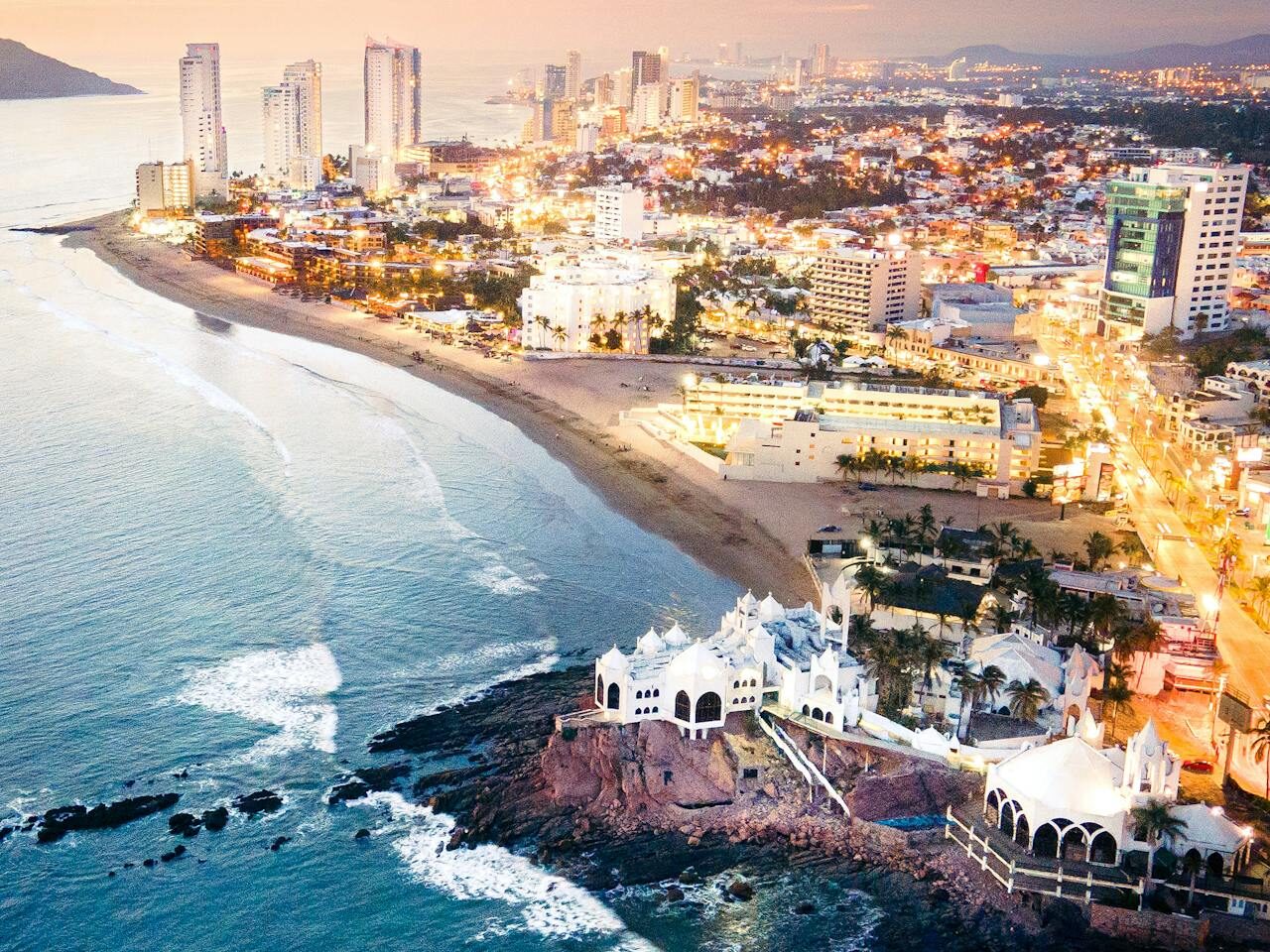 Mazatlanas – autentiškas uostamiestis be filtrų