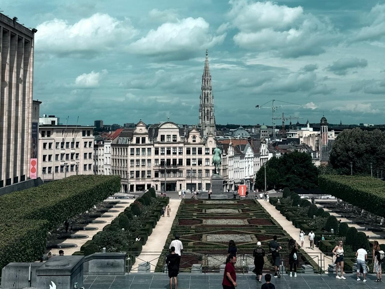 Vasara Briuselyje (birželis–rugpjūtis)