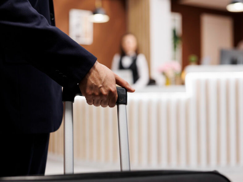 Ką veikti viešbutyje kelionės metu: pramogos vakare